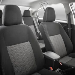 yaris-sedan-2017-espacio Yaris Sedán 2017 Espacio